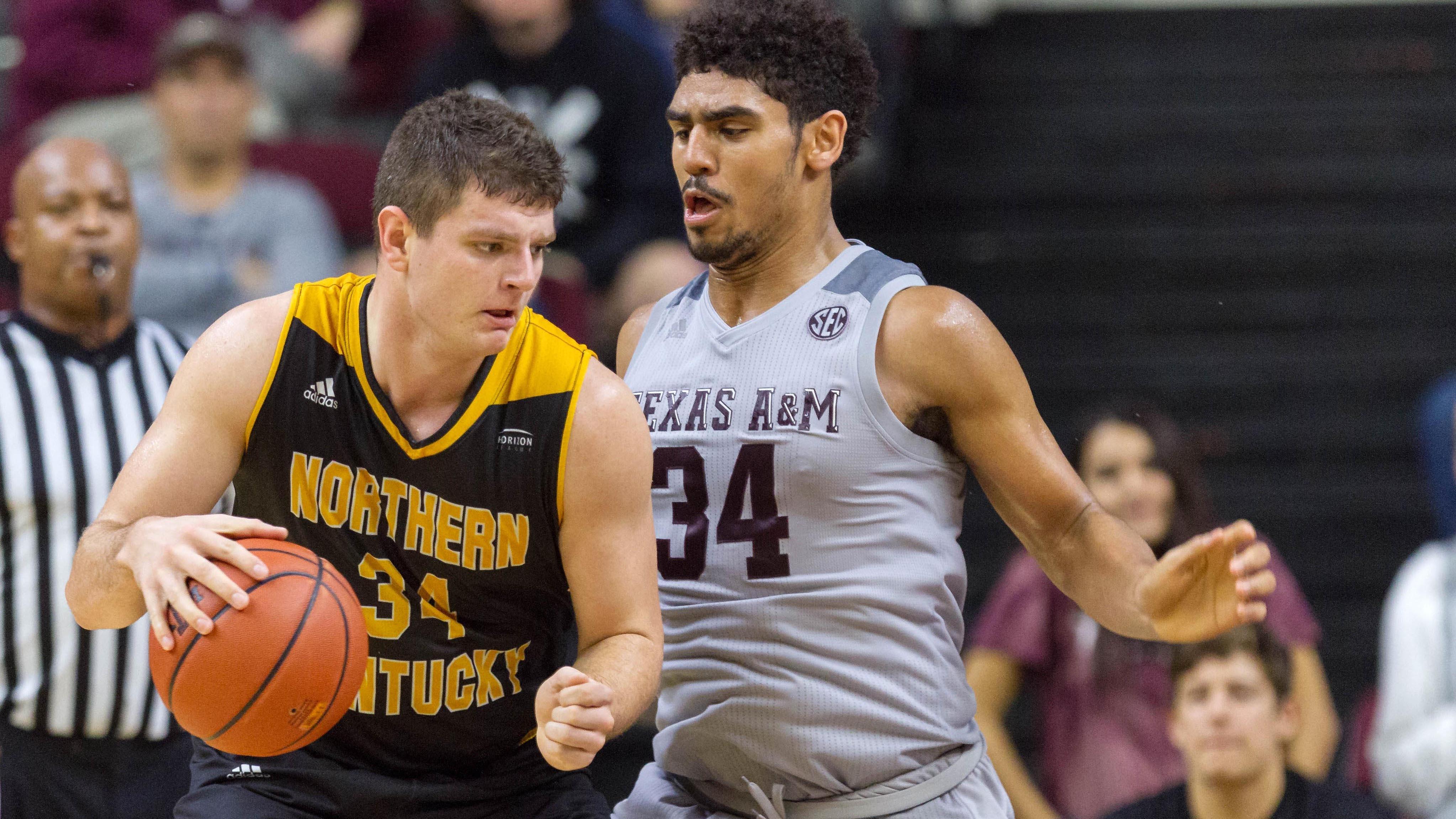 Northern Kentucky's Drew McDonald backs down a defender