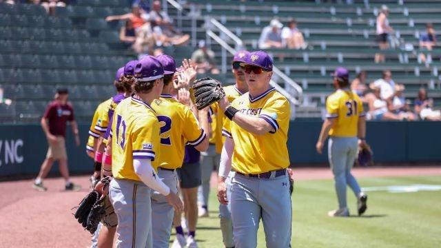 West Chester is all high-fives as it heads to the DII baseball championship series. 