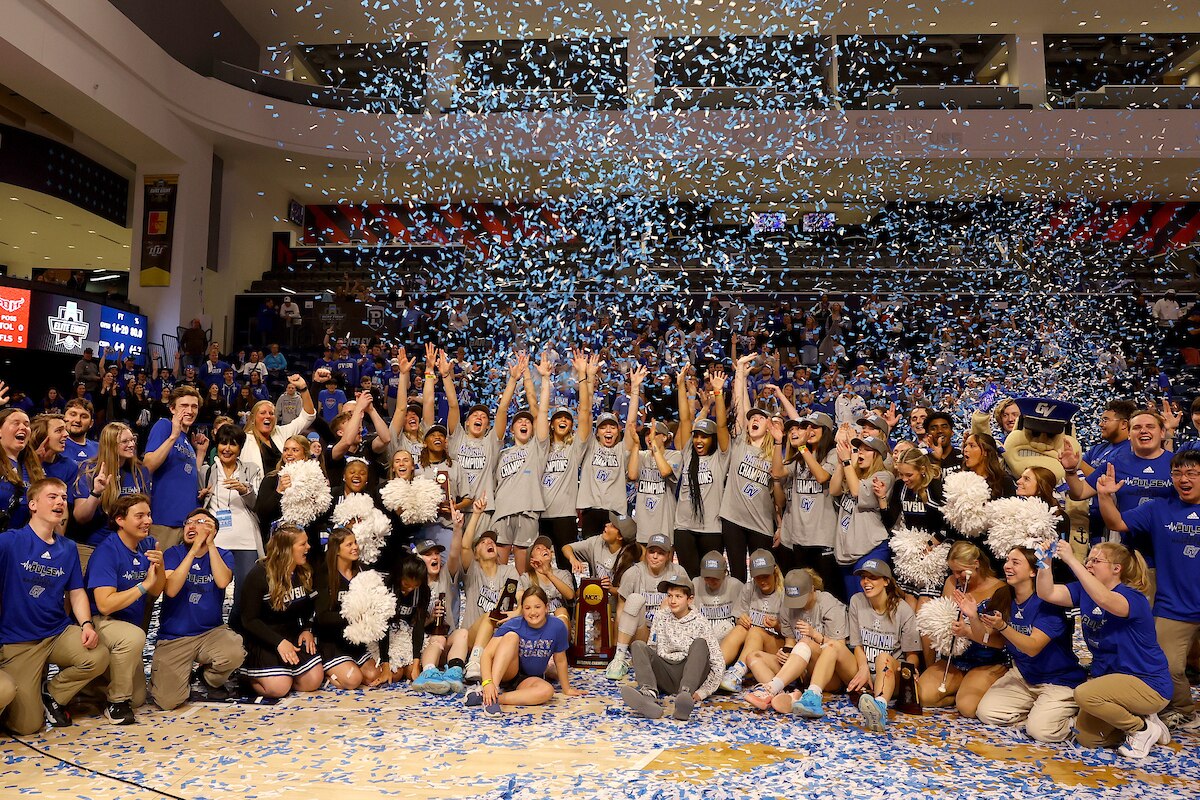 Grand Valley State wins the 2025 DII women's basketball championship
